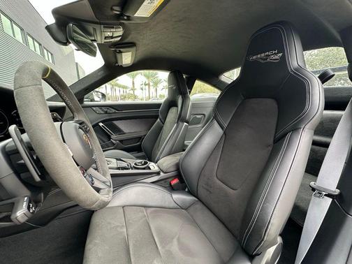 2025 Porsche 911 GT3 RS