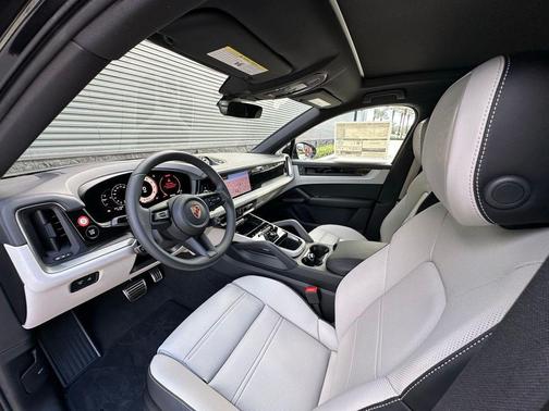 2026 Porsche Cayenne S Coupe AWD