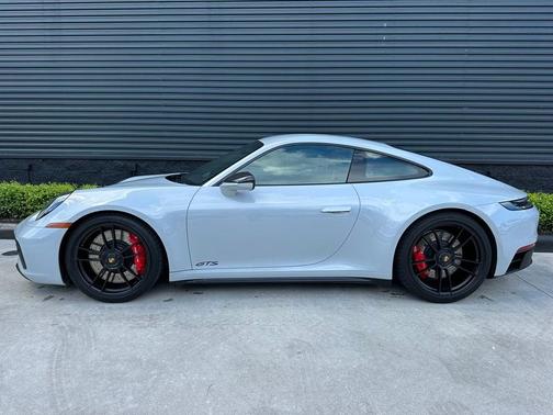 2023 Porsche 911 Carrera S