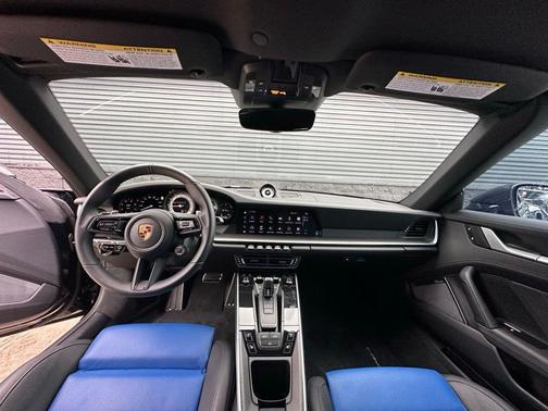 2025 Porsche 911 Turbo S