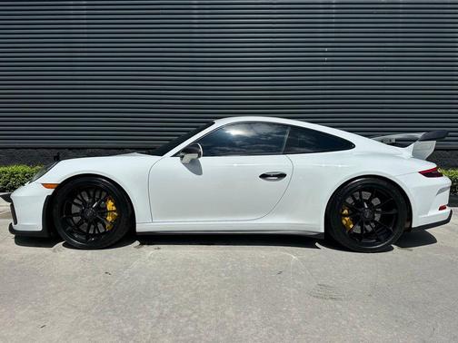 2018 Porsche 911 GT3