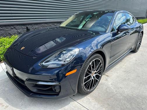 2021 Porsche Panamera Base