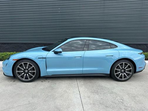 2023 Porsche Taycan Base