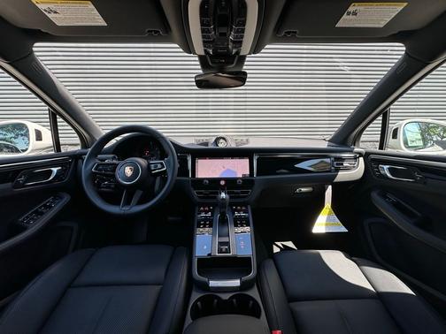 Chalk 2026 Porsche Macan