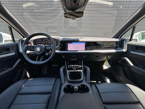 Carrara White Metallic 2026 Porsche Cayenne Base