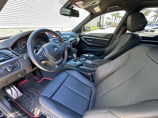 2017 BMW 330 i