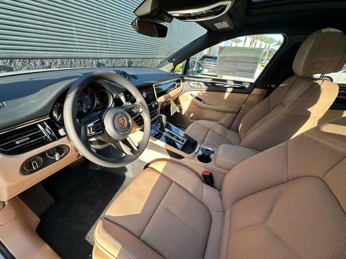 2026 Porsche Macan S