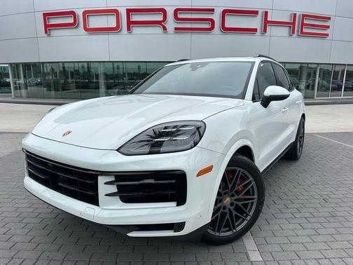 2025 Porsche Cayenne S