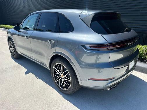 Gray Metallic 2026 Porsche Cayenne Base