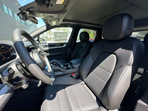 Gray Metallic 2026 Porsche Cayenne Base