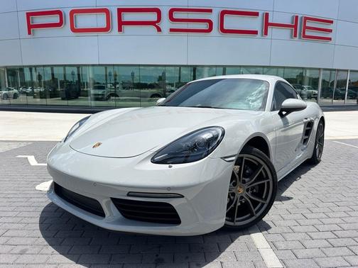Chalk 2025 Porsche 718 Cayman