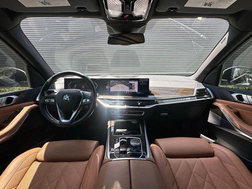 Alpine White 2024 BMW X5 sDrive40i