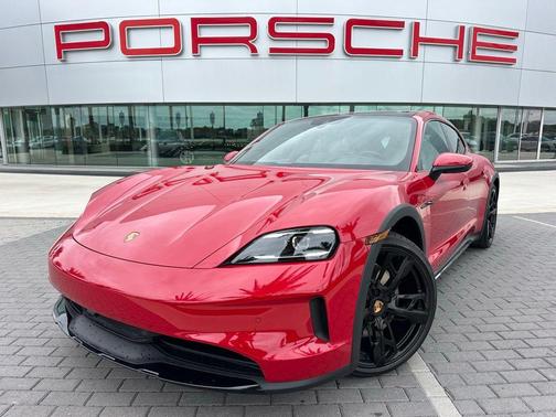 2025 Porsche Taycan 4