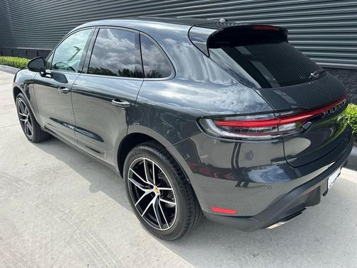 Gray Metallic 2024 Porsche Macan