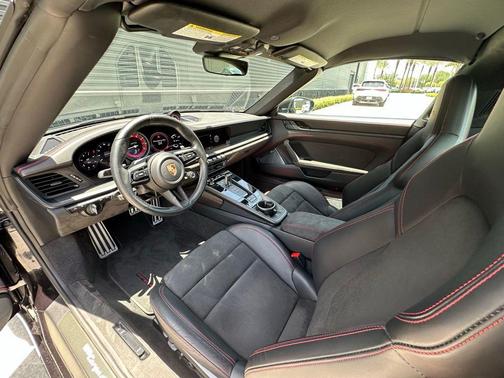 2023 Porsche 911 Targa 4S