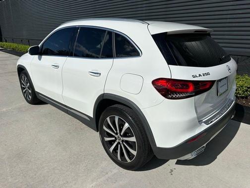 2023 Mercedes-Benz GLA 250 Base