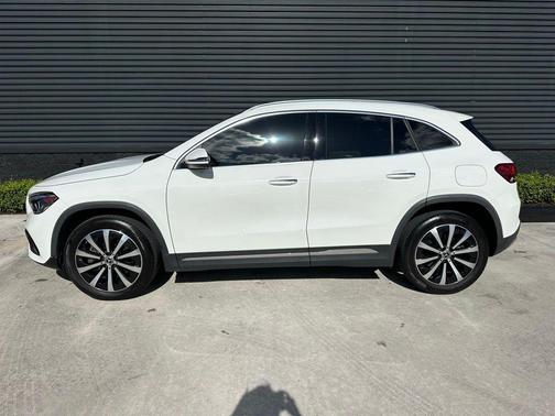 2023 Mercedes-Benz GLA 250 Base