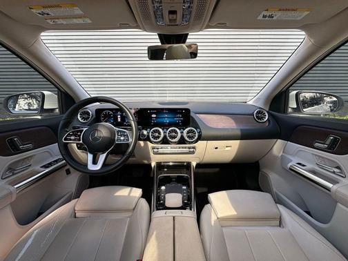 2023 Mercedes-Benz GLA 250 Base