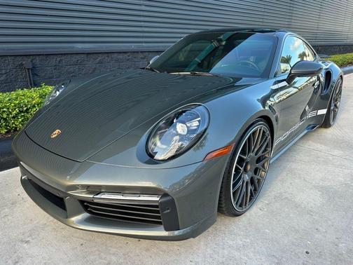 2025 Porsche 911 Turbo S