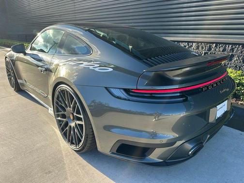 2025 Porsche 911 Turbo S