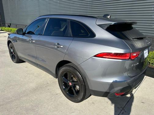 2020 Jaguar F-PACE 25t Premium