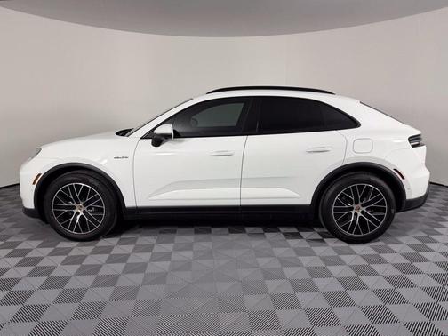 White 2026 Porsche Macan Base