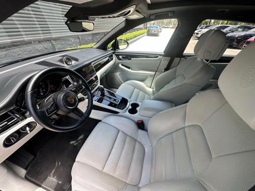 Black 2023 Porsche Macan