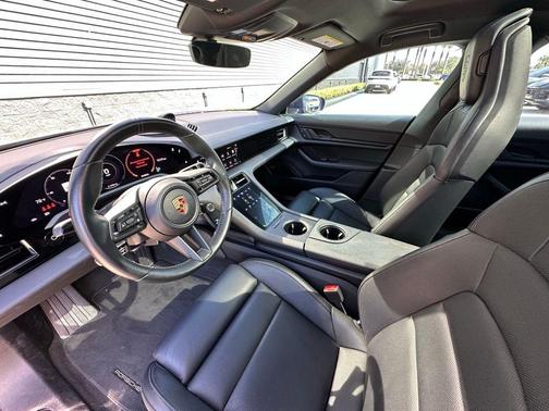 2024 Porsche Taycan Base