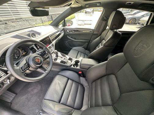Volcano Grey Metallic 2026 Porsche Macan Base