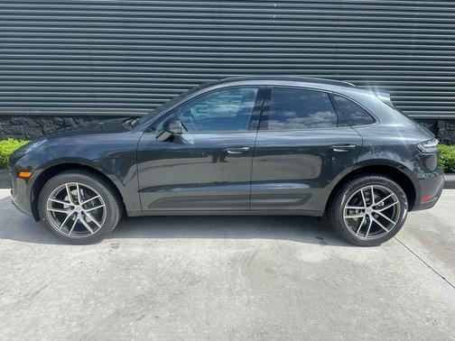 Volcano Grey Metallic 2026 Porsche Macan Base