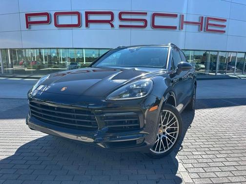 2022 Porsche Cayenne 