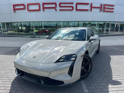 2025 Porsche Taycan Turbo