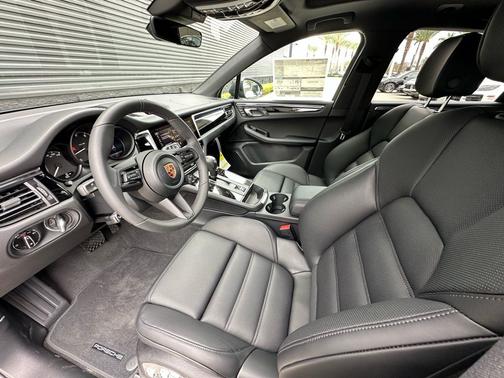 Volcano Grey Metallic 2026 Porsche Macan T