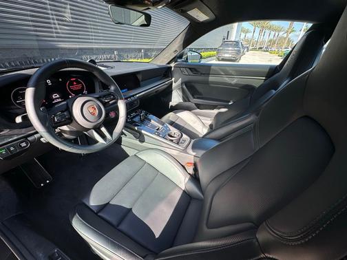 Ice Grey Metallic 2025 Porsche 911 Carrera GTS