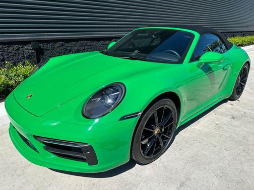 2023 Porsche 911 Carrera 4S