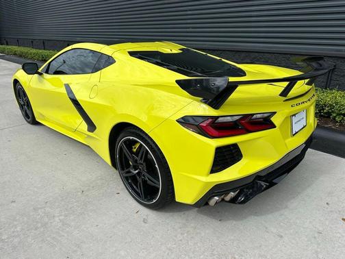 2020 Chevrolet Corvette Stingray w/3LT