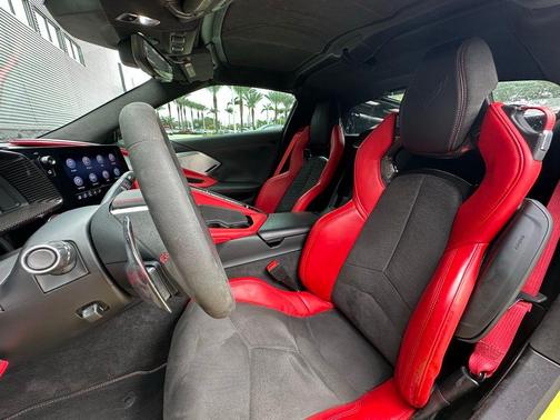 2020 Chevrolet Corvette Stingray w/3LT