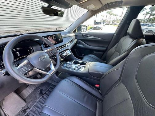 2024 INFINITI QX60 Luxe