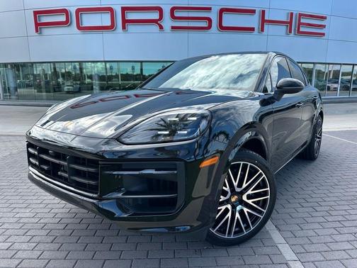 2024 Porsche Cayenne AWD