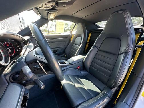 2021 Porsche 911 Turbo