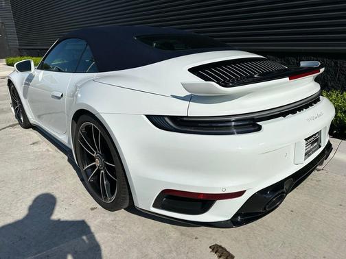 2021 Porsche 911 Turbo