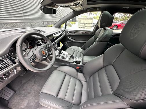 Carrara White 2026 Porsche Macan S