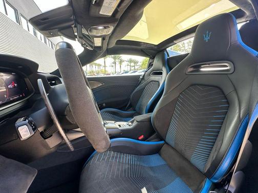 2023 Maserati MC20 Cielo