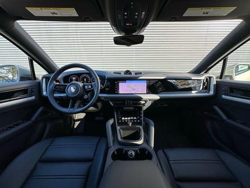 2026 Porsche Cayenne Base