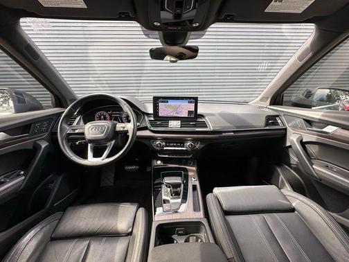 2021 Audi Q5 45 Prestige