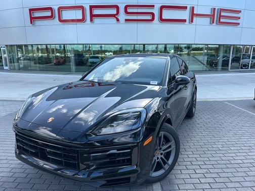 2025 Porsche Cayenne AWD