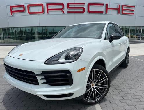 White 2023 Porsche Cayenne