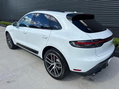 2026 Porsche Macan S