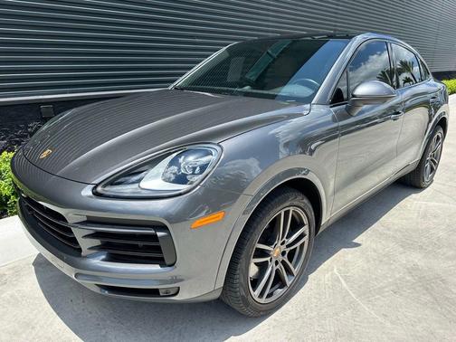 2022 Porsche Cayenne