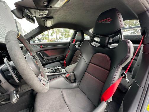 2025 Porsche 911 GT3 RS